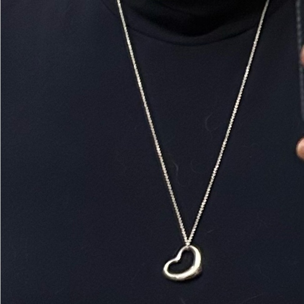 Tiffany & Co. Elsa Peretti Silver Heart Pendant Necklace